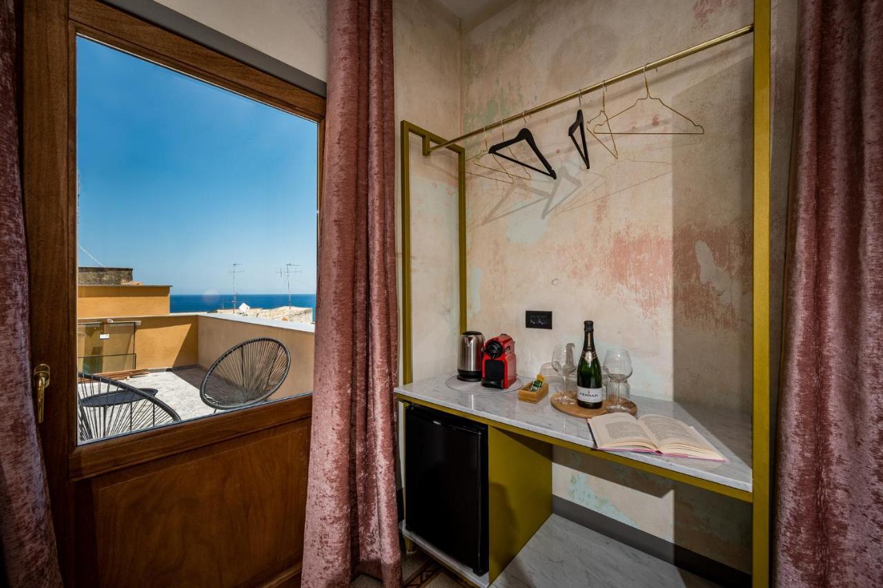 Art E Dimora - Boutique Room. Castellammare del Golfo Eksteriør billede